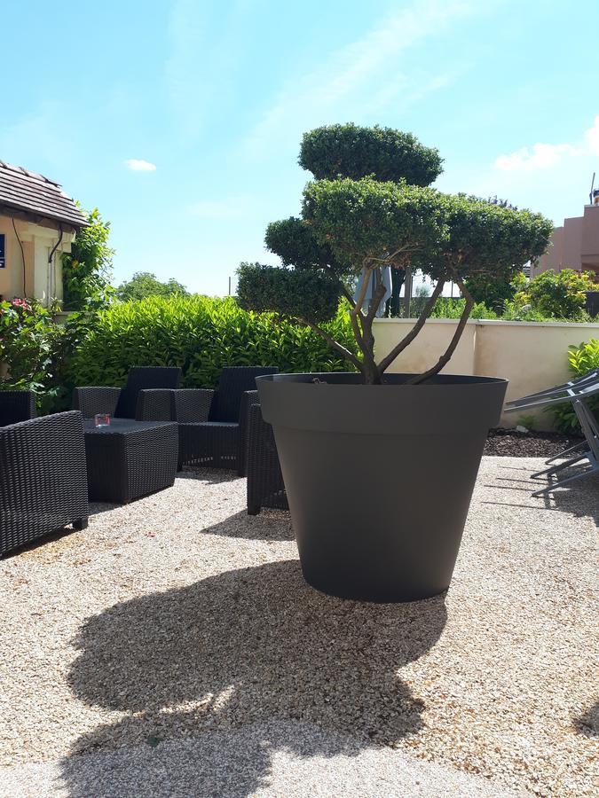 La Bonbonniere - Sure Hotel Collection By Best Western Talant Exteriér fotografie